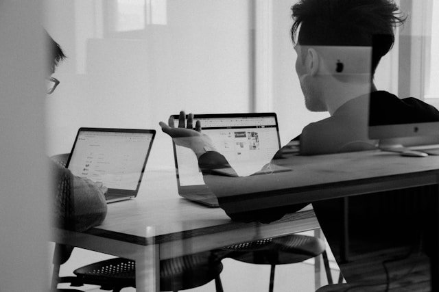 6 Tips Memilih Jasa Pembuatan Website Terbaik
